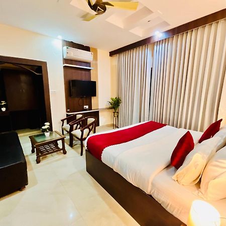 Beetal Guest House Srinagar  Bagian luar foto